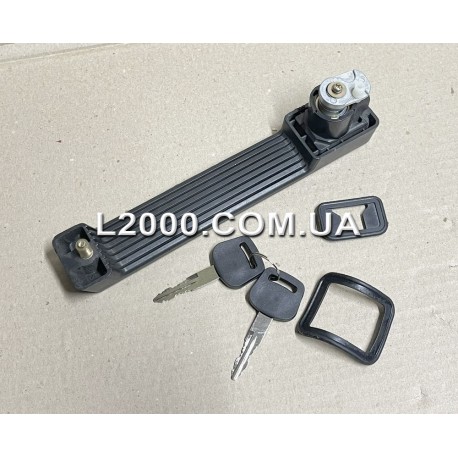 Внешняя дверная ручка MAN L2000, LE левая с ключем 85626416001. MEGA.
